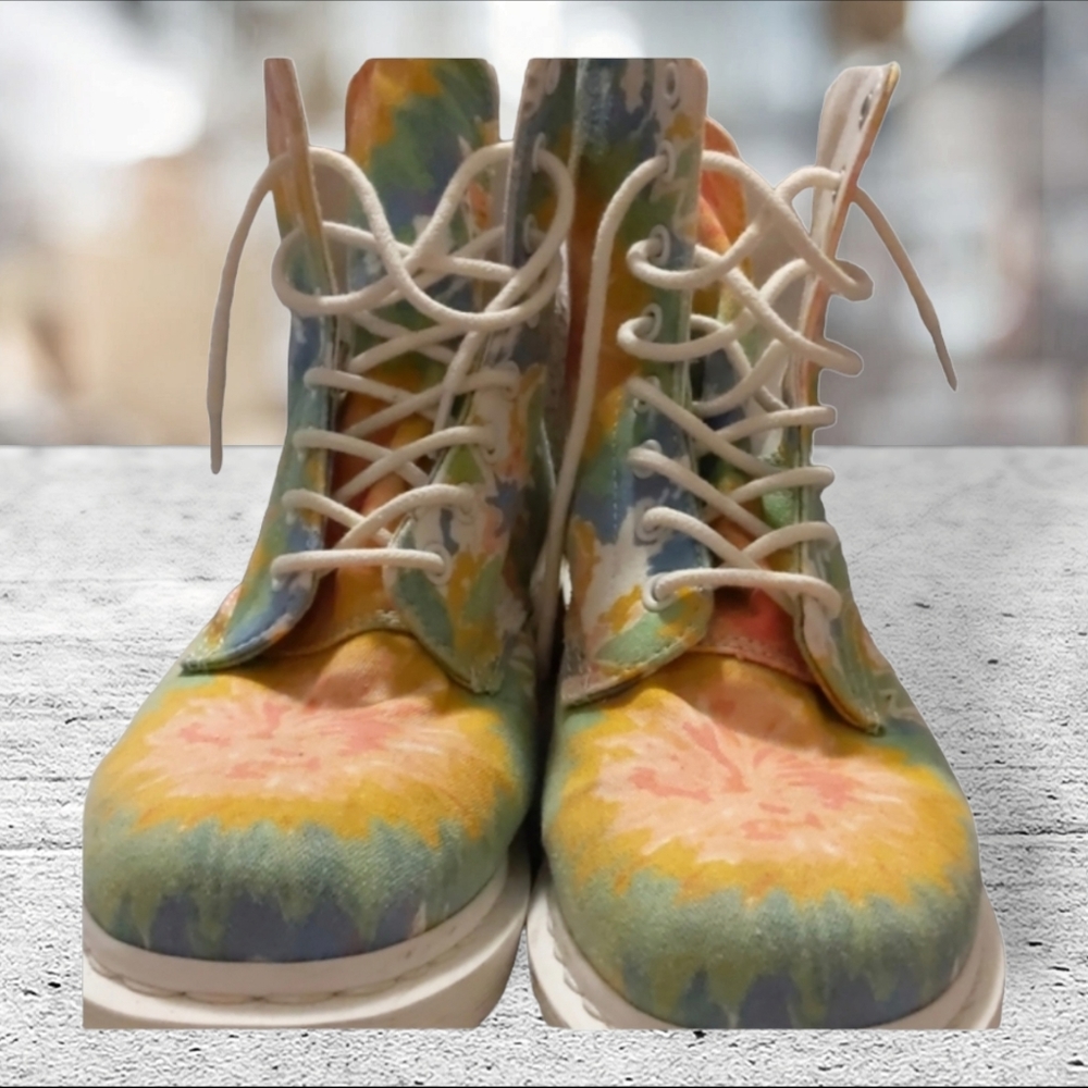 Dr. Martens tie dye floral vegan canvas boots size 9
